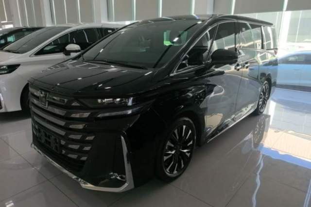 Toyota Vellfire 2024 Crown Dual-Engine 2.5L Ultimate Edition usado