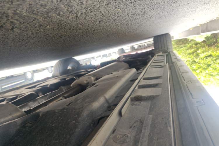 Used Toyota Vellfire 2024 Crown Dual-Engine 2.5L Ultimate Edition Chassis Front Right
