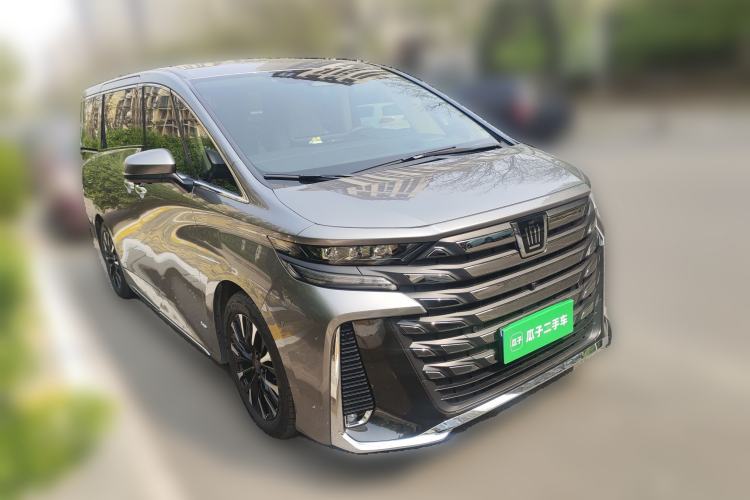 Used Toyota Vellfire 2024 Crown Dual-Engine 2.5L Ultimate Edition Front Right 45 Deg