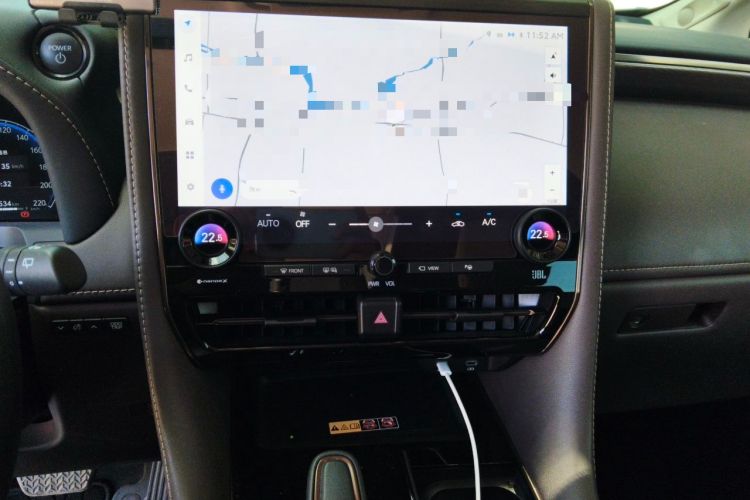 Used Toyota Vellfire 2024 Crown Dual-Engine 2.5L Ultimate Edition Audio And AC Panel