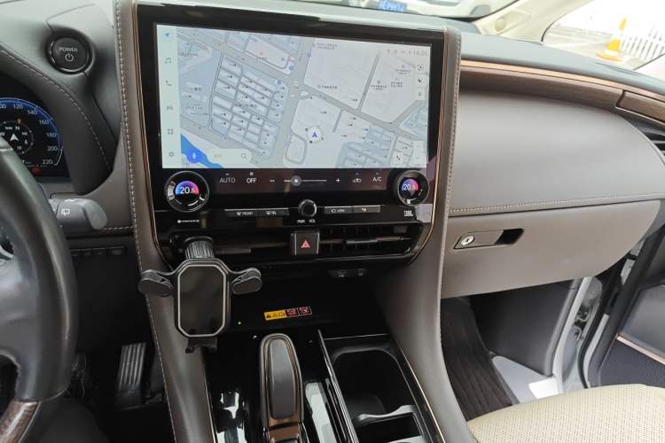 Used Toyota Vellfire 2024 Crown Dual-Engine 2.5L Ultimate Edition Audio And AC Panel