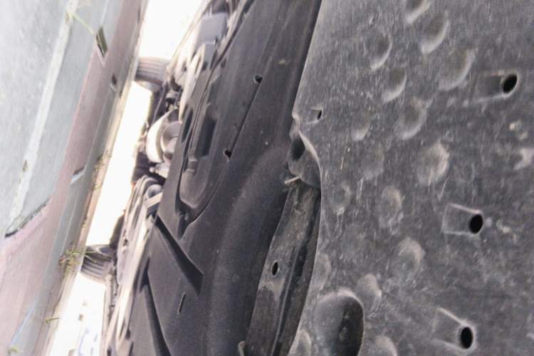 Used Toyota Vellfire 2024 Crown Dual-Engine 2.5L Ultimate Edition Chassis Front