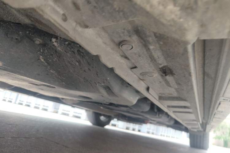Used Toyota Vellfire 2024 Crown Dual-Engine 2.5L Ultimate Edition Chassis Front Left