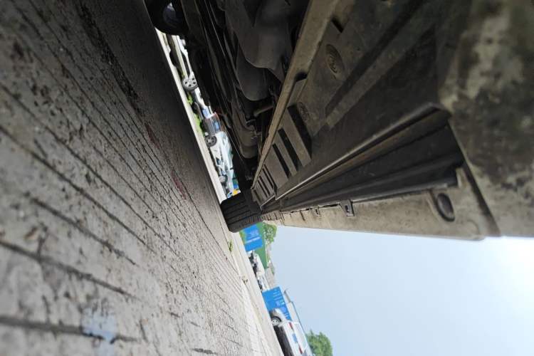 Used Toyota Vellfire 2024 Crown Dual-Engine 2.5L Ultimate Edition Chassis Front Left