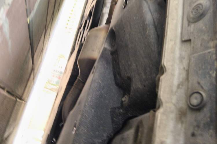 Used Toyota Vellfire 2024 Crown Dual-Engine 2.5L Ultimate Edition Chassis Front Right