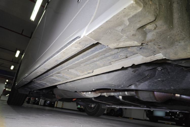 Used Toyota Vellfire 2024 Crown Dual-Engine 2.5L Ultimate Edition Chassis Front Right