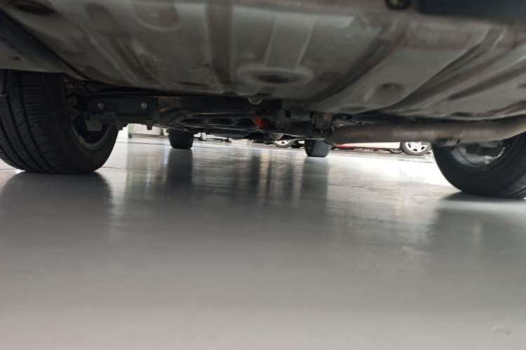 Used Toyota Vellfire 2024 Crown Dual-Engine 2.5L Ultimate Edition Chassis Rear