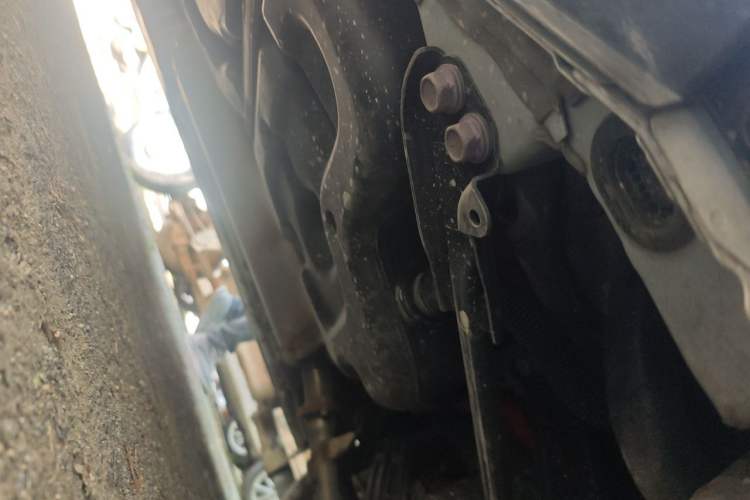 Used Toyota Vellfire 2024 Crown Dual-Engine 2.5L Ultimate Edition Chassis Rear Left
