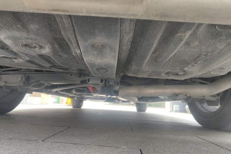 Used Toyota Vellfire 2024 Crown Dual-Engine 2.5L Ultimate Edition Chassis Rear
