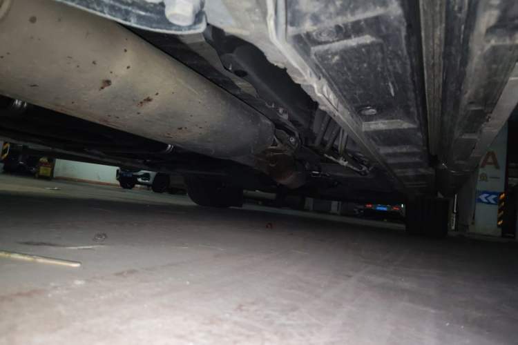 Used Toyota Vellfire 2024 Crown Dual-Engine 2.5L Supreme Executive Edition Chassis Rear Right
