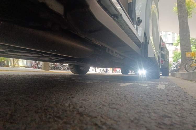 Used Toyota Vellfire 2024 Crown Dual-Engine 2.5L Ultimate Edition Chassis Rear Right