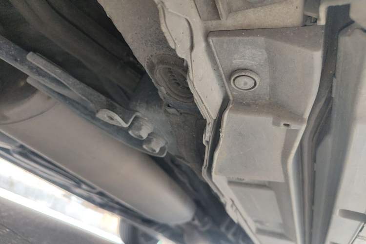 Used Toyota Vellfire 2024 Crown Dual-Engine 2.5L Ultimate Edition Chassis Rear Right