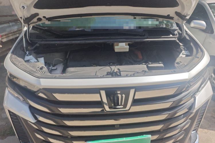Used Toyota Vellfire 2024 Crown Dual-Engine 2.5L Ultimate Edition Engine Bay