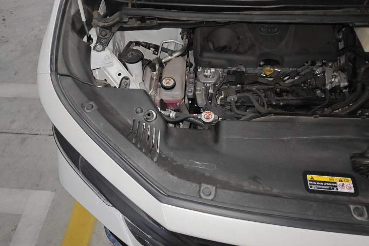 Used Toyota Vellfire 2024 Crown Dual-Engine 2.5L Ultimate Edition Engine Bay Right