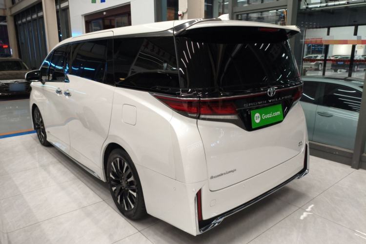 Used Toyota Vellfire 2024 Crown Dual-Engine 2.5L Supreme Executive Edition Exterior 3