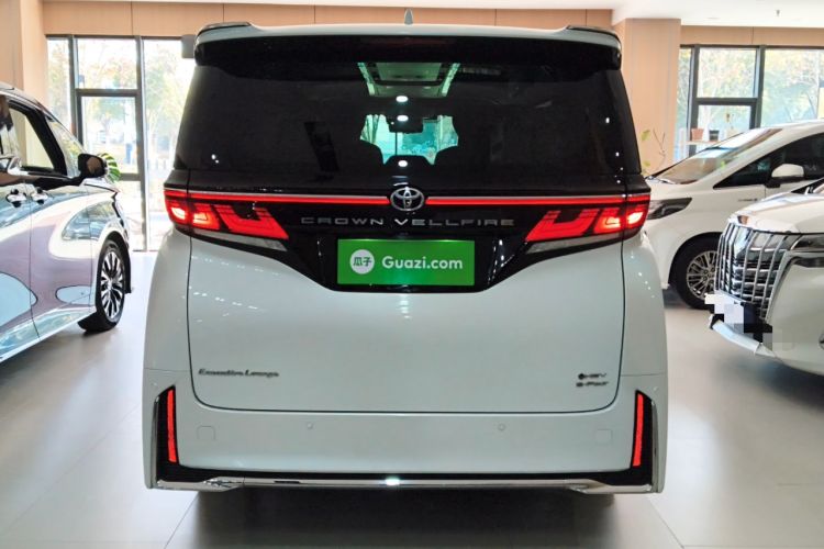 Used Toyota Vellfire 2024 Crown Dual-Engine 2.5L Ultimate Edition Exterior 4