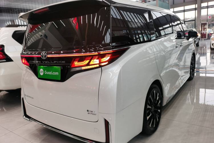 Used Toyota Vellfire 2024 Crown Dual-Engine 2.5L Ultimate Edition Exterior 6