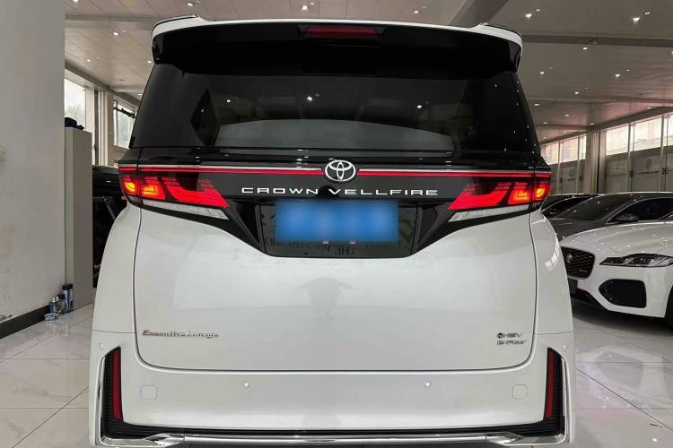 Used Toyota Vellfire 2024 Crown Dual-Engine 2.5L Ultimate Edition Exterior 6