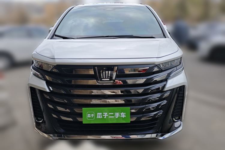 Used Toyota Vellfire 2024 Crown Dual-Engine 2.5L Ultimate Edition Front
