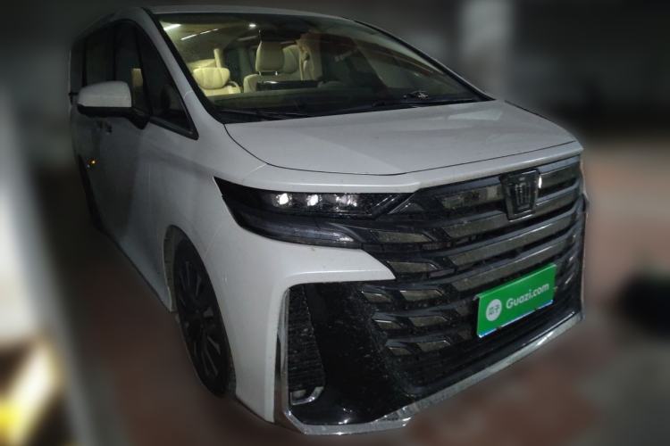 Used Toyota Vellfire 2024 Crown Dual-Engine 2.5L Supreme Executive Edition Front Right 45 Deg
