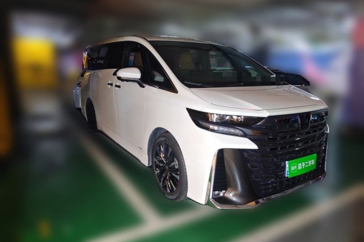 Used Toyota Vellfire 2024 Crown Dual-Engine 2.5L Ultimate Edition Front Right 45 Deg