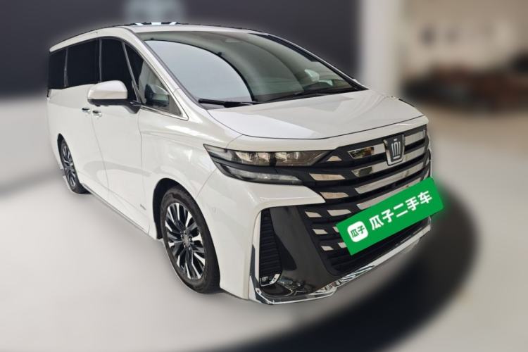 Used Toyota Vellfire 2024 Crown Dual-Engine 2.5L Ultimate Edition Front Right 45 Deg