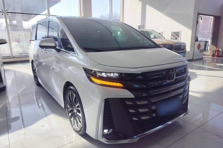 Used Toyota Vellfire 2024 Crown Dual-Engine 2.5L Ultimate Edition Front Right 45 Deg