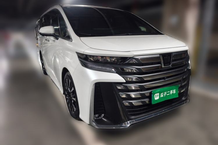 Used Toyota Vellfire 2024 Crown Dual-Engine 2.5L Ultimate Edition Front Right 45 Deg