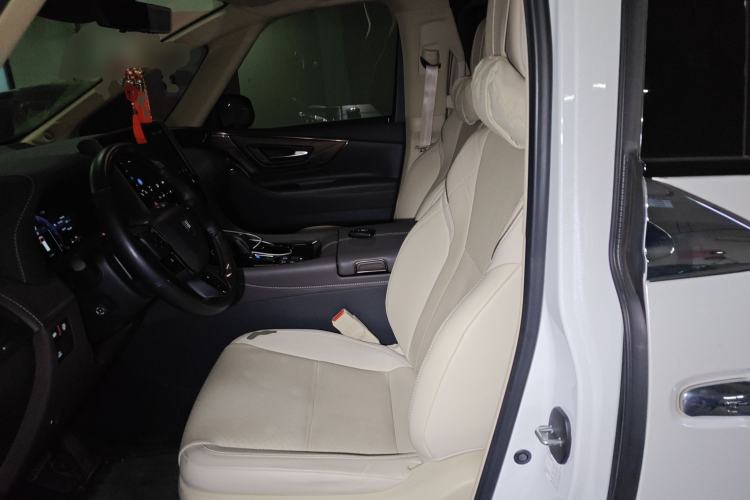 Used Toyota Vellfire 2024 Crown Dual-Engine 2.5L Ultimate Edition Left Front Seat