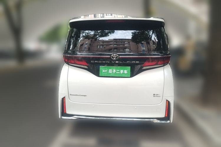 Used Toyota Vellfire 2024 Crown Dual-Engine 2.5L Ultimate Edition Rear