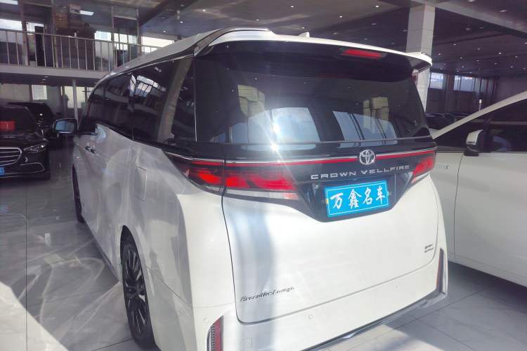 Used Toyota Vellfire 2024 Crown Dual-Engine 2.5L Ultimate Edition Rear Left 45 Deg