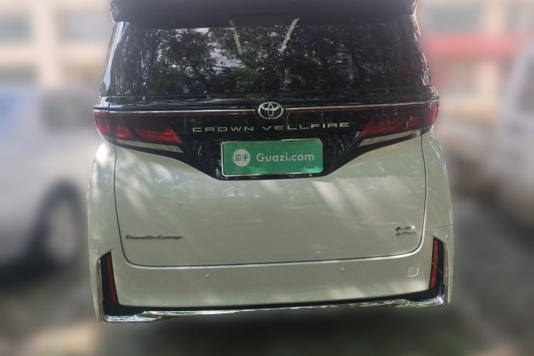 Used Toyota Vellfire 2024 Crown Dual-Engine 2.5L Ultimate Edition Rear