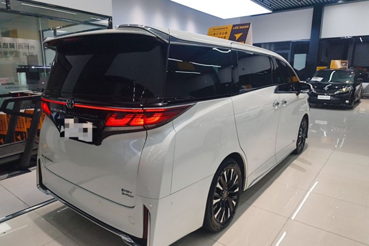 Used Toyota Vellfire 2024 Crown Dual-Engine 2.5L Supreme Executive Edition Rear Right 45 Deg