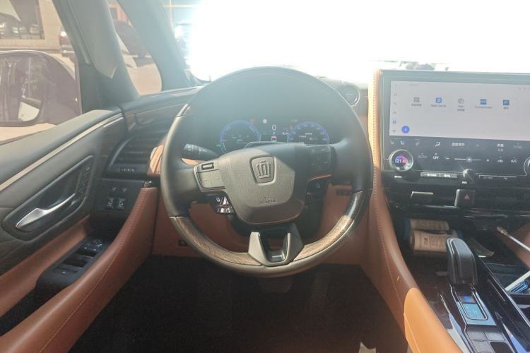 Used Toyota Vellfire 2024 Crown Dual-Engine 2.5L Ultimate Edition Steering Wheel