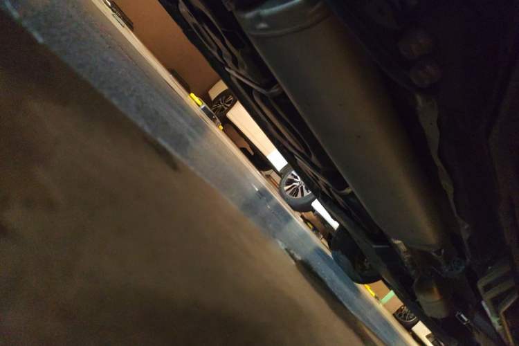 Used Toyota Vellfire 2025 Crown Dual Engine 2.5L Ink Gold Executive Edition Chassis Rear Right