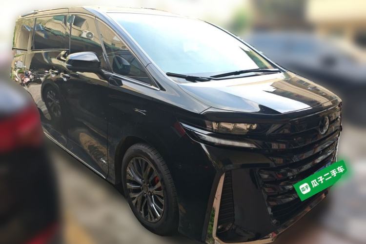 Used Toyota Vellfire 2025 Crown Dual Engine 2.5L Ink Gold Edition Front Right 45 Deg