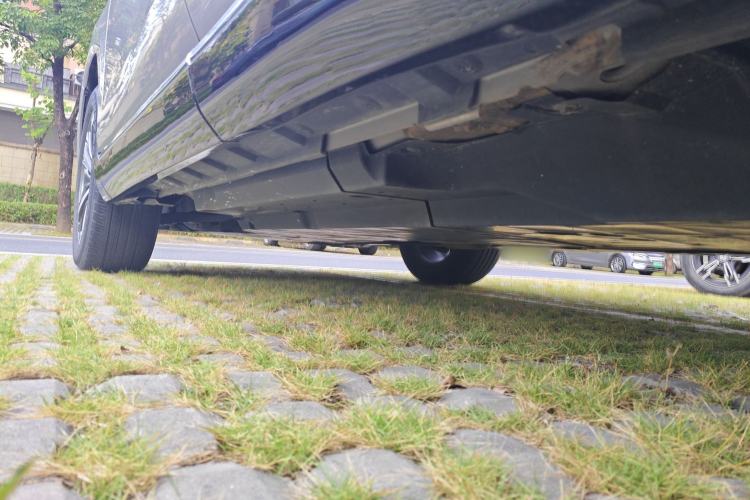 Used Toyota Venza 2023 2.0L CVT Two-Wheel Drive Luxury Edition Chassis Rear Left