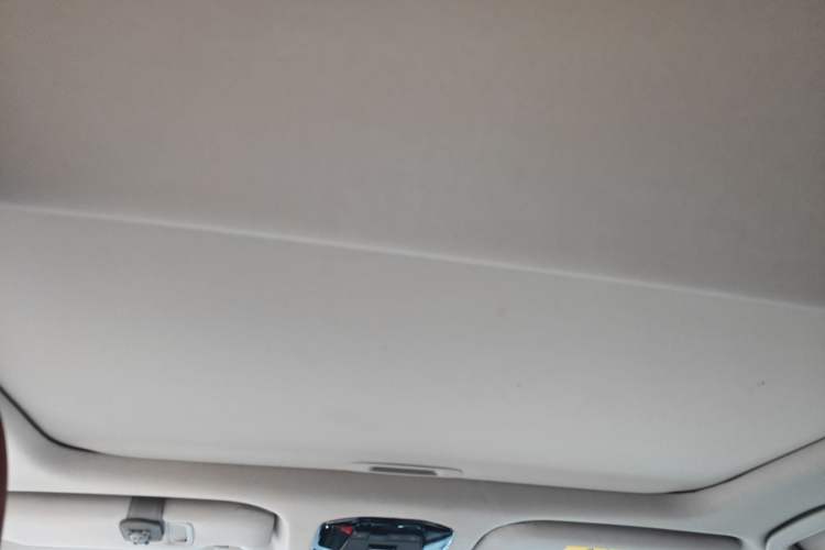 Used Toyota Venza 2023 2.0L CVT Two-Wheel Drive Luxury Edition Headliner