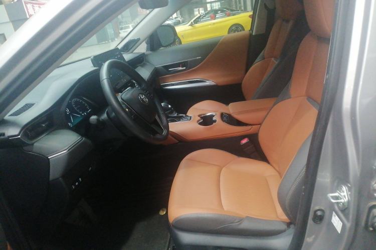 Used Toyota Venza 2023 2.0L CVT Two-Wheel Drive Prestige Version Left Front Seat