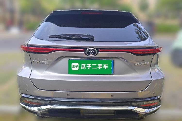 Used Toyota Venza 2023 2.0L CVT Two-Wheel Drive Luxury Edition Rear
