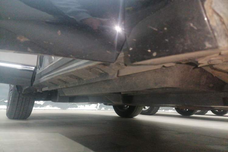 Used Toyota Venza 2023 2.0L CVT Two-Wheel Drive Prestige Version Right Side Sill