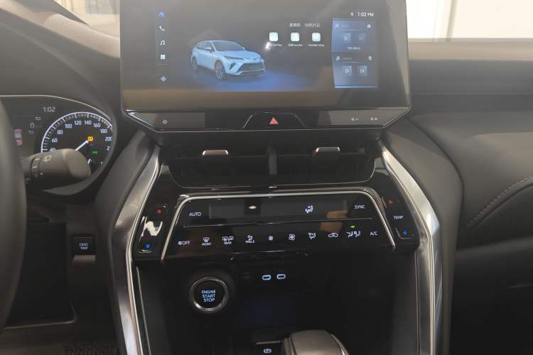 Used Toyota Venza 2023 2.0L CVT Two-Wheel Drive Luxury Edition Audio And AC Panel