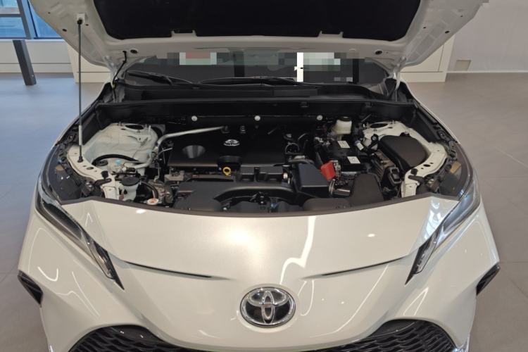 Used Toyota Venza 2023 2.0L CVT Two-Wheel Drive Luxury Edition Engine Bay