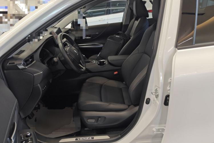 Used Toyota Venza 2023 2.0L CVT Two-Wheel Drive Luxury Edition Left Front Seat