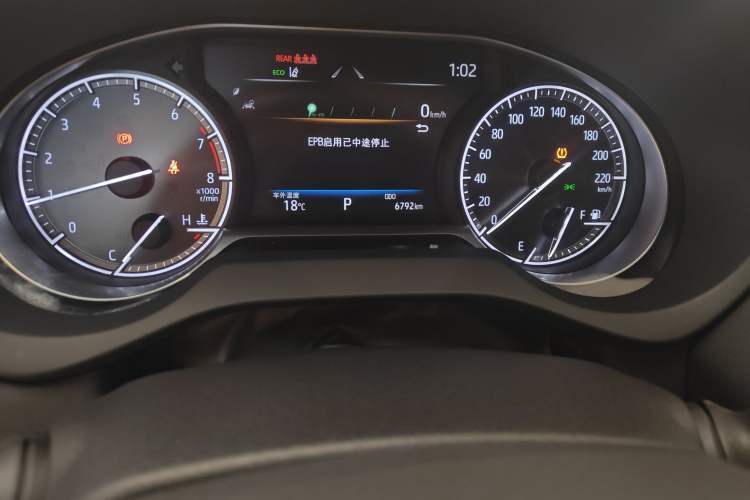 Used Toyota Venza 2023 2.0L CVT Two-Wheel Drive Luxury Edition Odometer Close Up