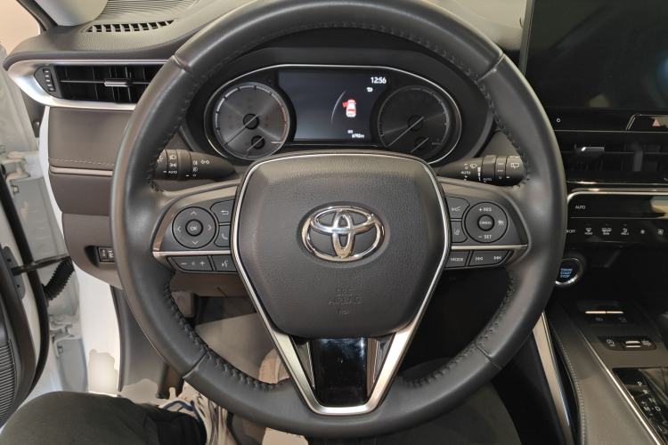 Used Toyota Venza 2023 2.0L CVT Two-Wheel Drive Luxury Edition Steering Wheel