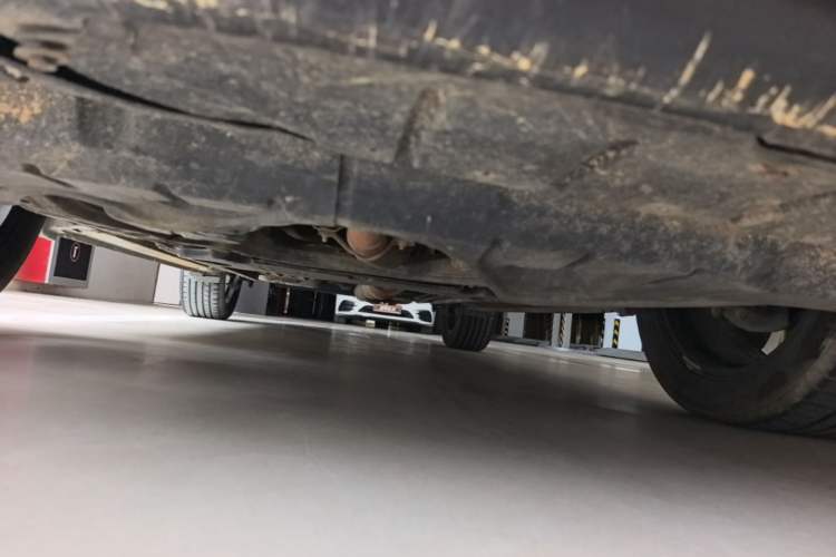 Used Toyota Venza  Chassis Front