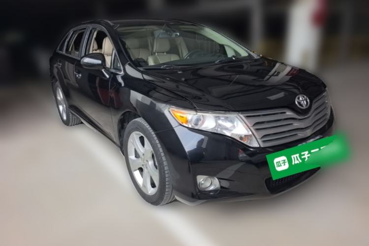 Used Toyota Venza  Front Right 45 Deg