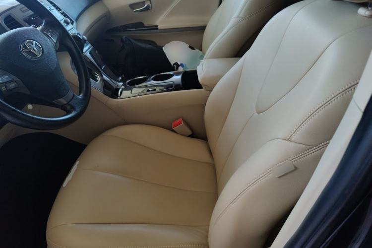 Used Toyota Venza  Left Front Seat