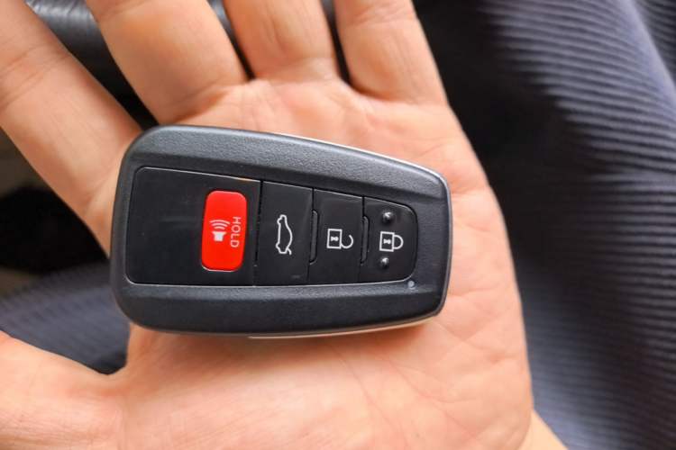 Used Toyota Venza  Vehicle Key